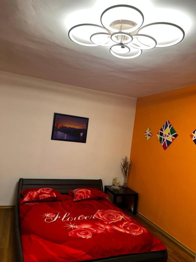 Crisshome1 Bucharest Exterior photo